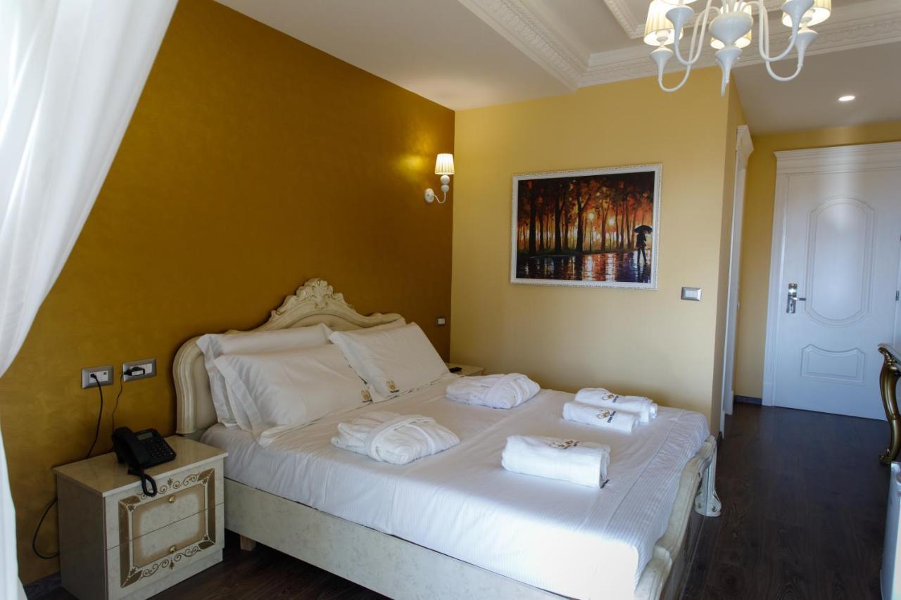Elite Palace Collak Bagian luar foto